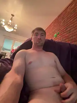 pizzaboy13 live cam on StripChat