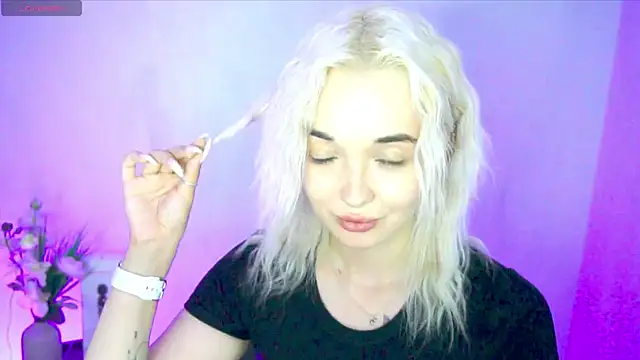 Ashley_S webcam