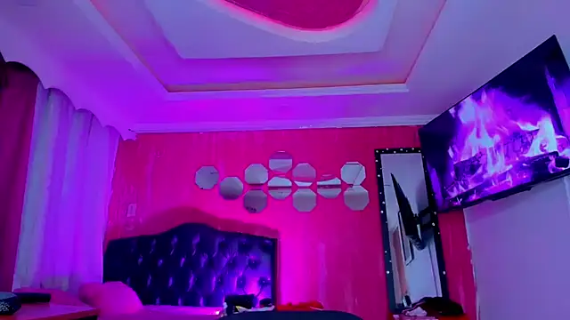 TiffanyMackensyy webcam