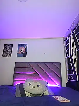 KARINNA__RAVEN webcam