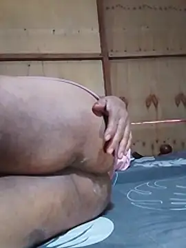 Huge_mama69 webcam