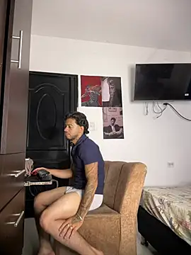 Kenny_romano webcam