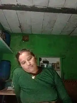 Shivani09900 webcam