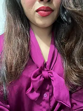 Yours_riya11 live cam on StripChat