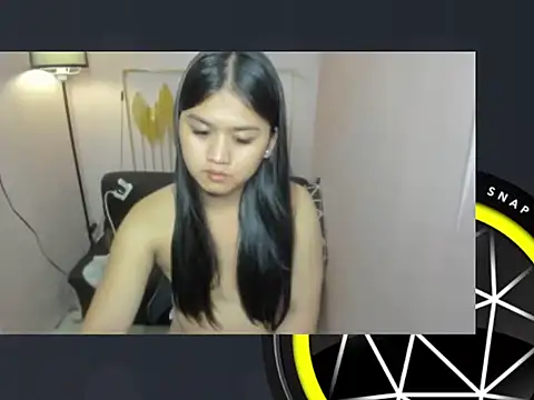 AlieFoxx webcam