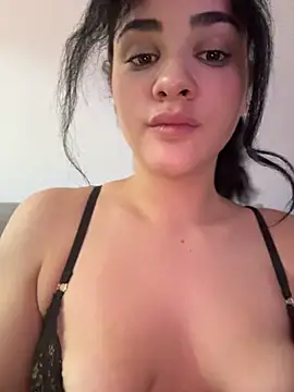 EvelynnMonrooe webcam