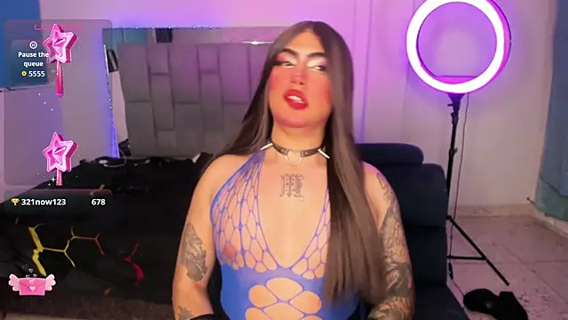 Sophie_whitexxx webcam