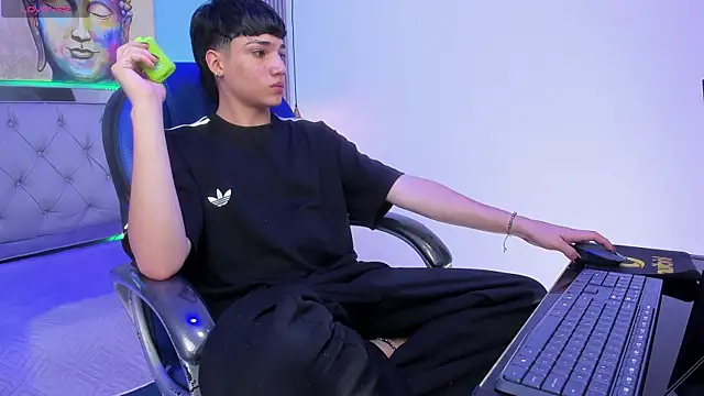 SamBlack_ webcam