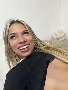 Mia_Rosee1 webcam