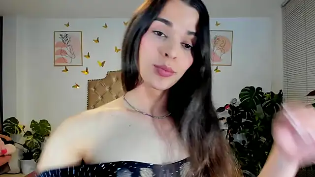 bella_grego webcam