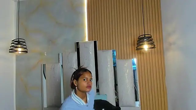 Nicky_Nicoole webcam
