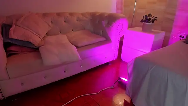 Nhicolas_Salazar webcam