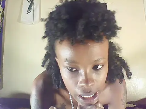 NgariNyx webcam