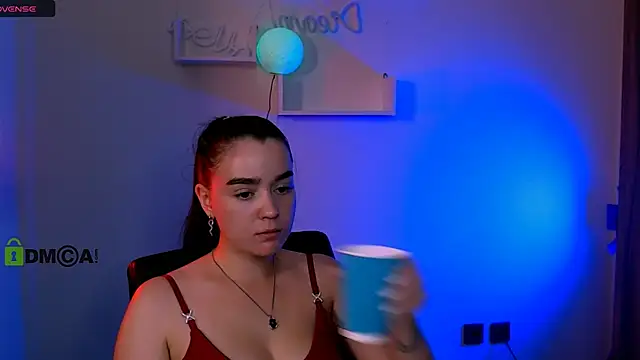 playful_sophie webcam