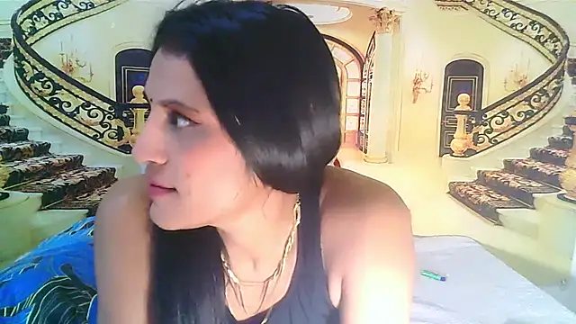 IndianSexcSmyle webcam