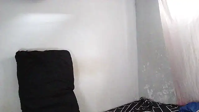 cutiejoshx - Cutiejoshx's free webcam - UK Sex Cams