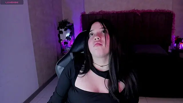 Julieth_Caandy webcam