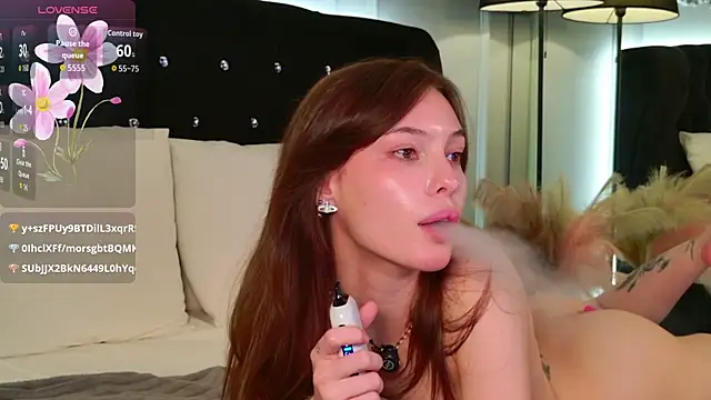 Mili_Joy webcam