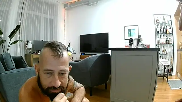 Bigtreatofficial webcam