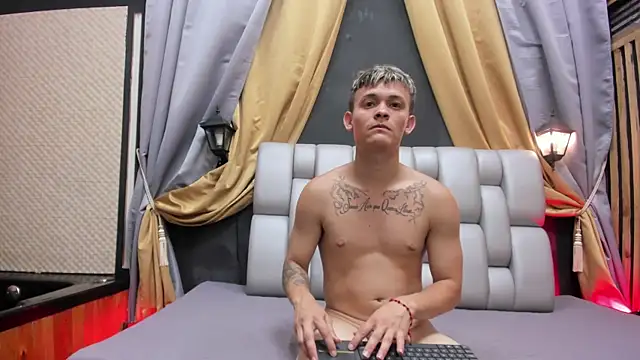 Robinlion91 webcam