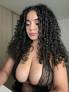 Curlyierr webcam