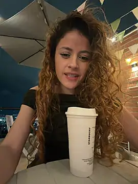 alana15 webcam