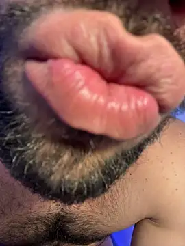 Karim_mansur webcam