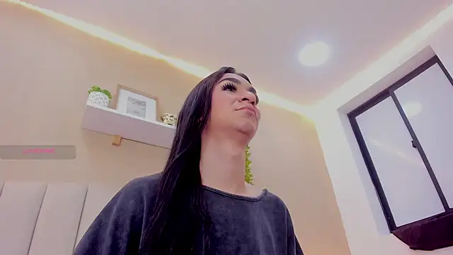 Mia_thompson_19 webcam