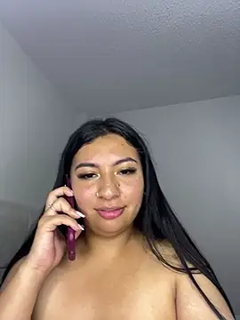 Issa_Santana webcam