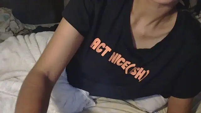 Playgirl_Payal live cam on StripChat