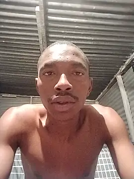 alphamale25 webcam