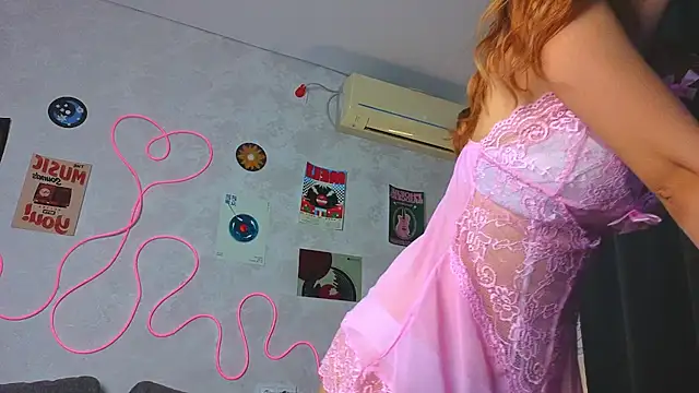 GirlNextDoorTV webcam