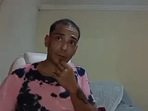 HotLatinoBR webcam