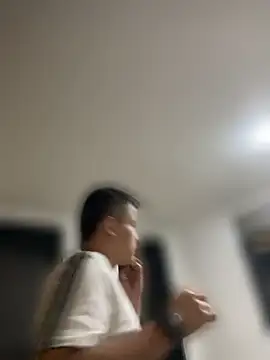 _Leo_Boy live cam on StripChat