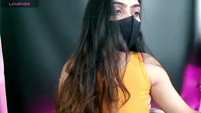 DesiZoya webcam