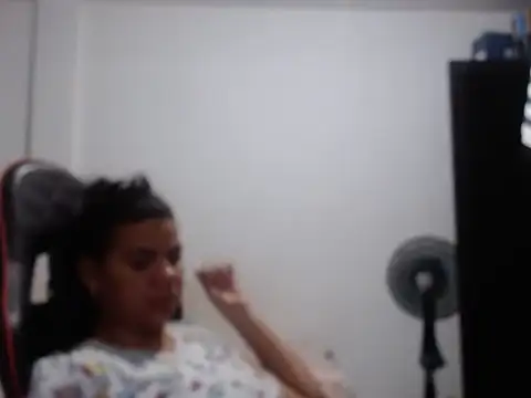 Adriana_0312 webcam