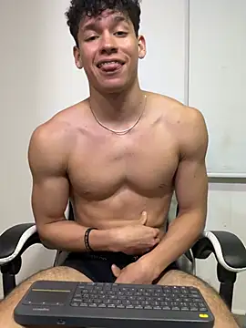 Luke_Muscle