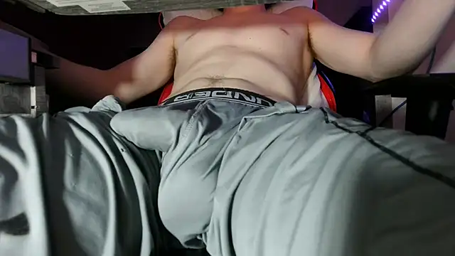 Dick_and_muscles webcam