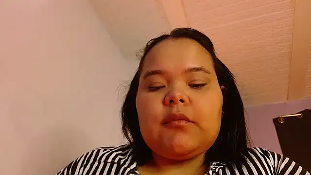 sexychubby___ webcam