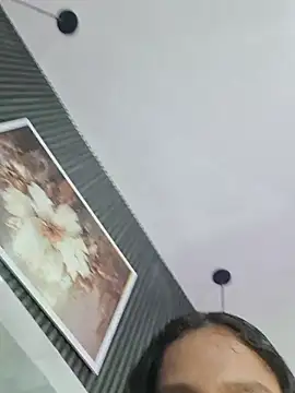 Sara_Chanel_