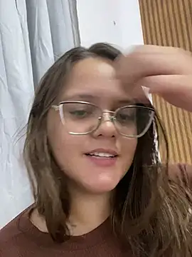 Laryssinha_69 webcam