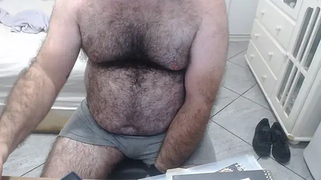 mysterbearmg (Ask my age) - CUM IN GOAL - Add Inst - Mysterbearmg