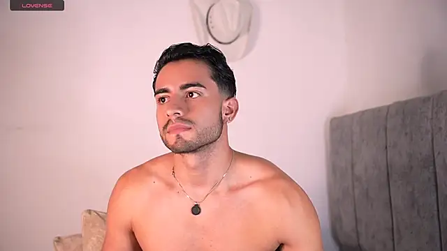 aydan_hw live cam on StripChat