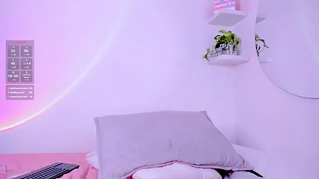 Catbaby888_ live cam on StripChat