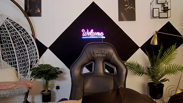 Katewalker_ webcam