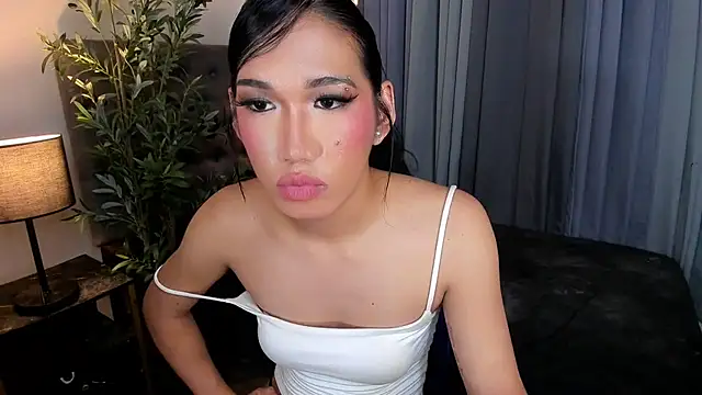 hugecockasianprincess - Hugecockasianprincess's free webcam - UK Sex Cams