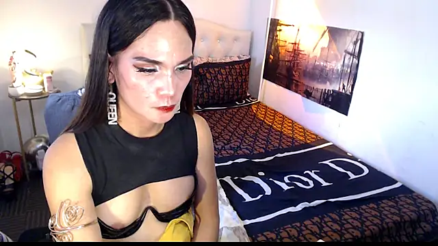 NinaDOM4CUM webcam