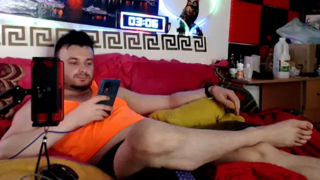 Hugec0ck007 webcam