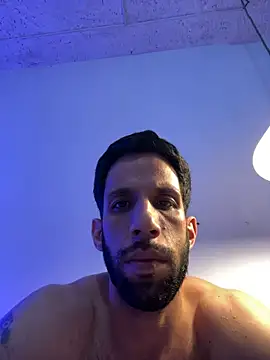 Karim_mansur webcam