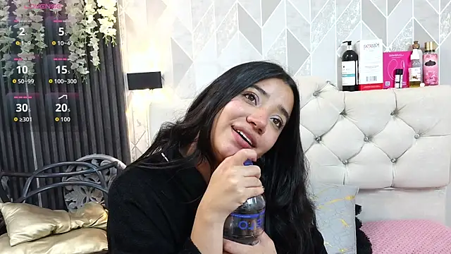 Zaira_bonny webcam